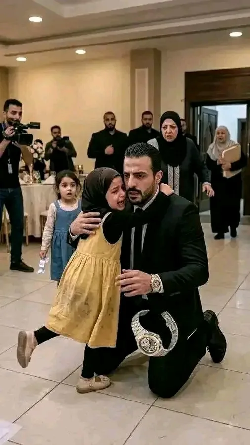 دخل رجل اعمال دار الايتام