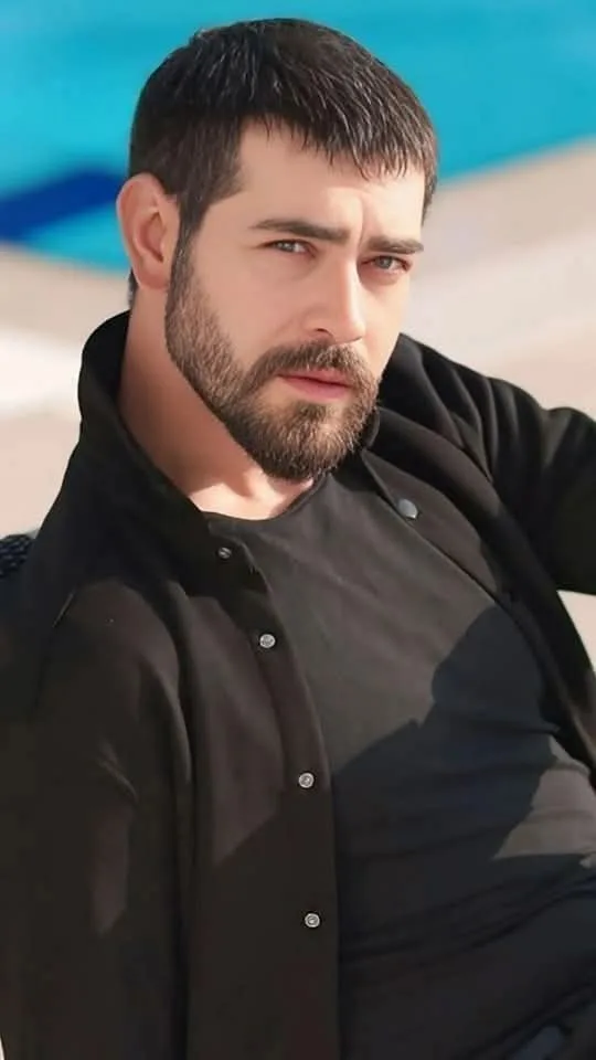 قصة شروق خالد